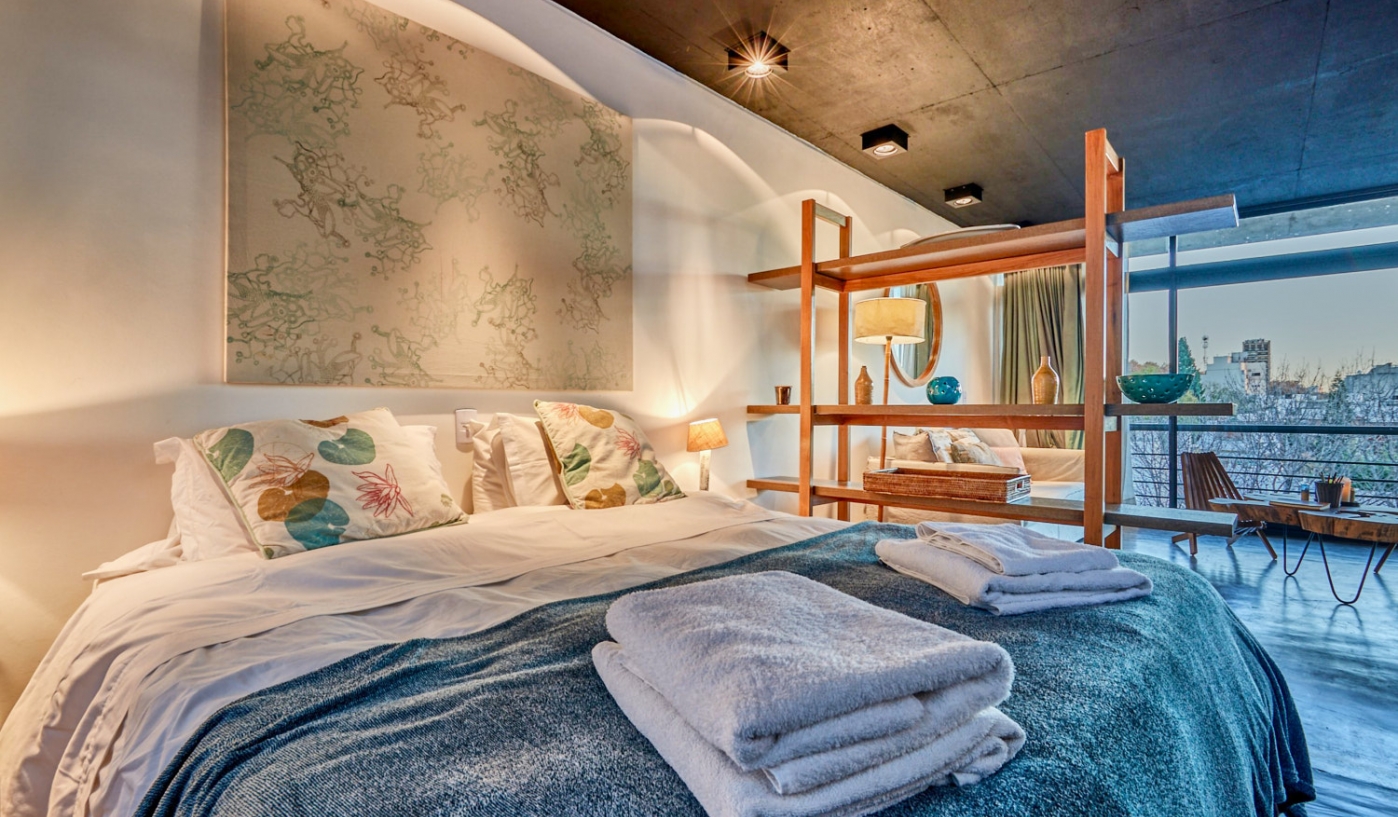 Amazing Two Storey Loft With Private Terrace, BBQ and Pool