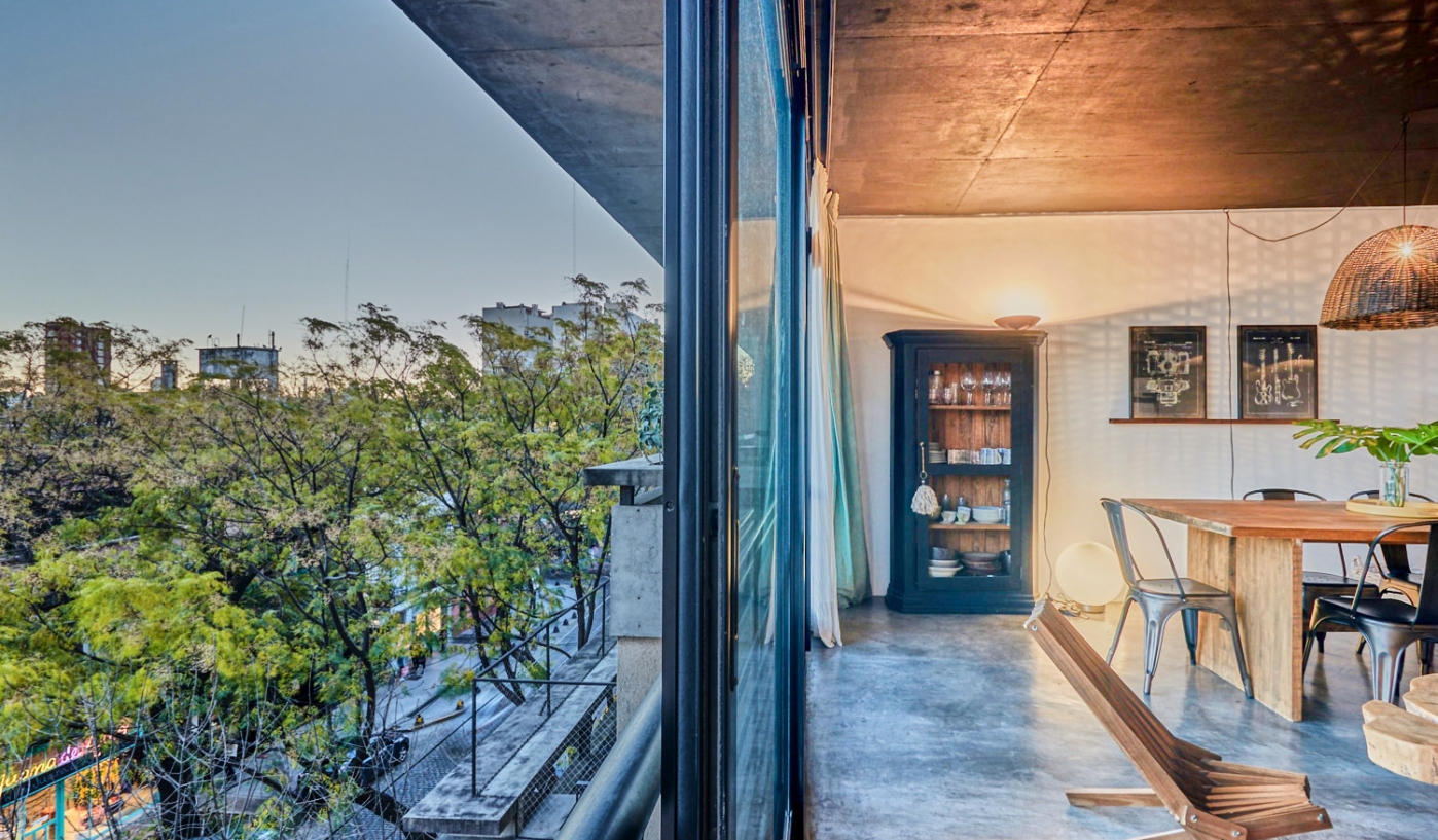 Amazing Two Storey Loft With Private Terrace, BBQ and Pool