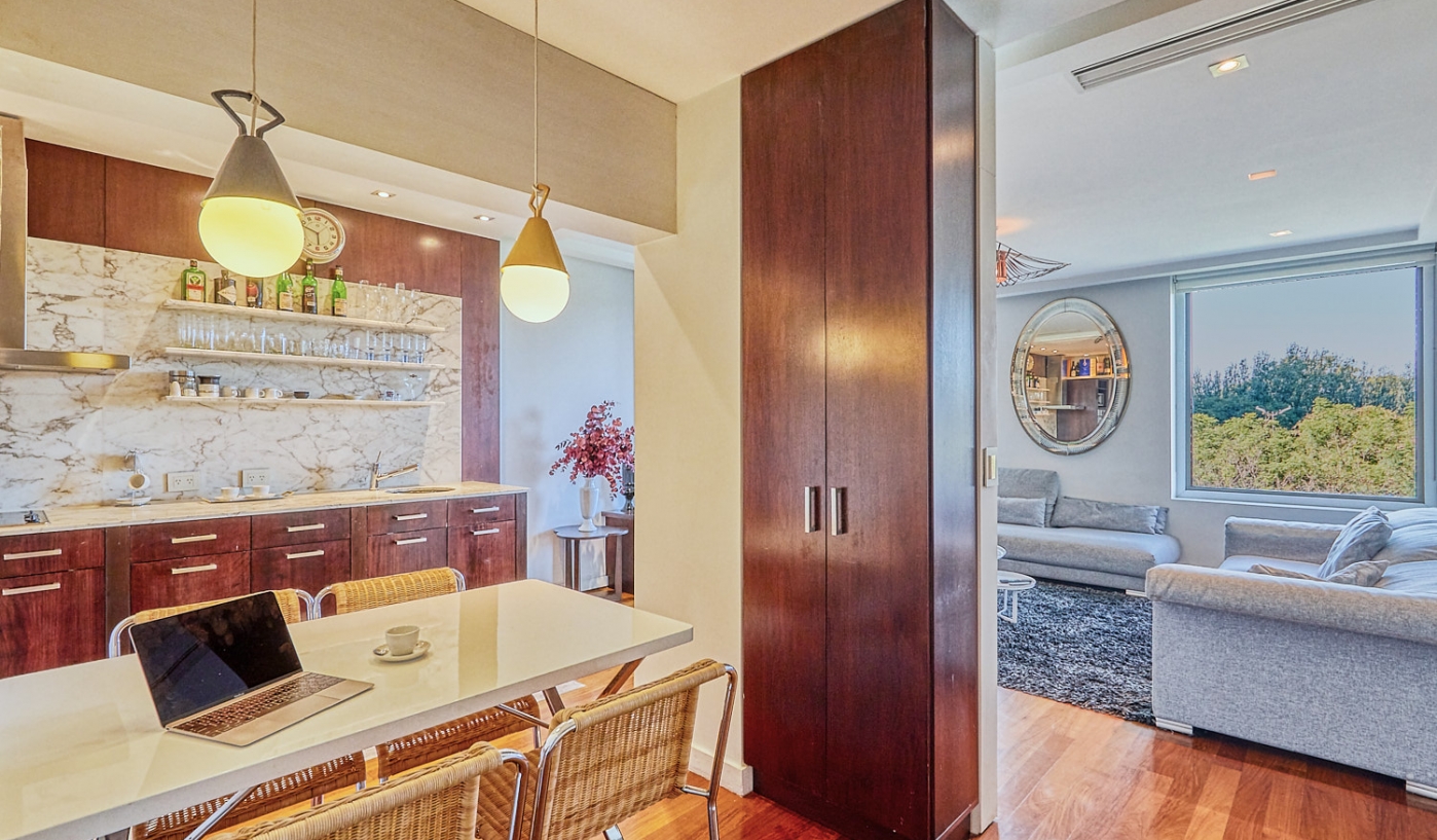 Luxurious One Bedroom Apartment in Fabulous Faena Hotel