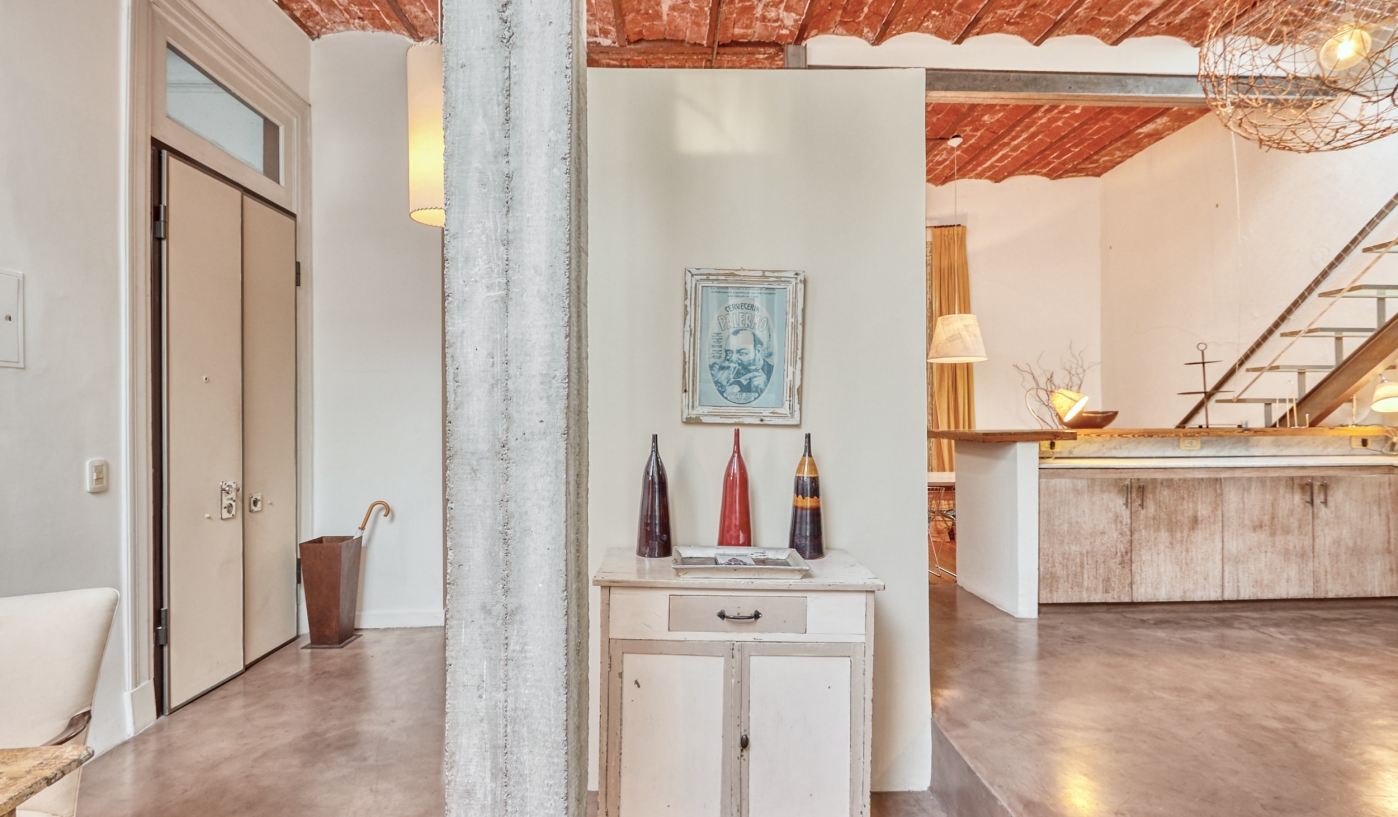 Amazing Two Bedroom Duplex with Private Terrace and BBQ