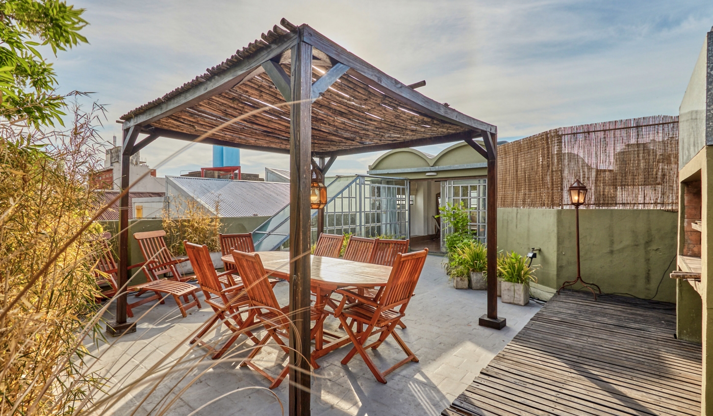 Amazing Two Bedroom Duplex with Private Terrace and BBQ