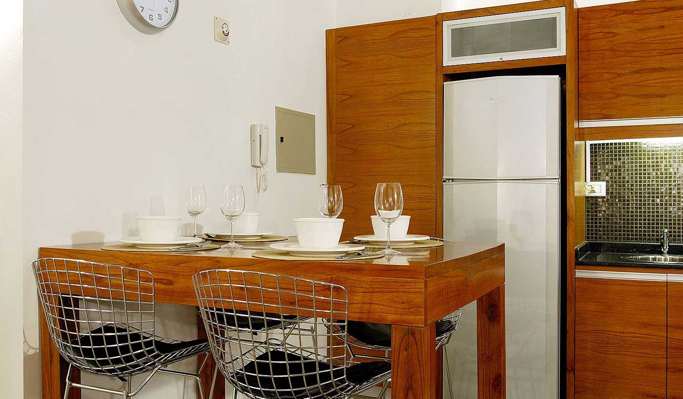 Contemporary Meets Industrial in 2 Bedroom Penthouse Loft