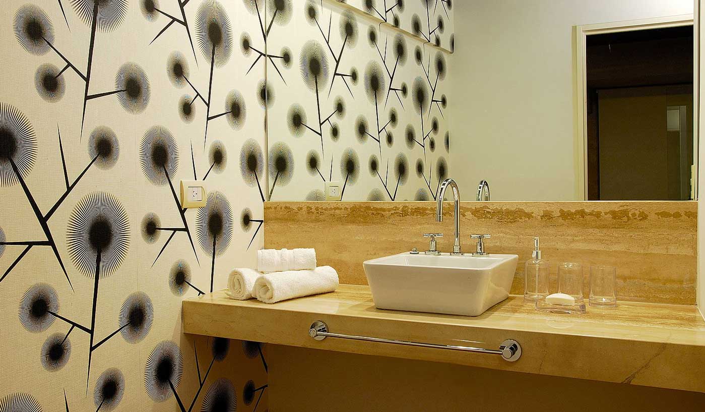 Contemporary Meets Industrial in 2 Bedroom Penthouse Loft