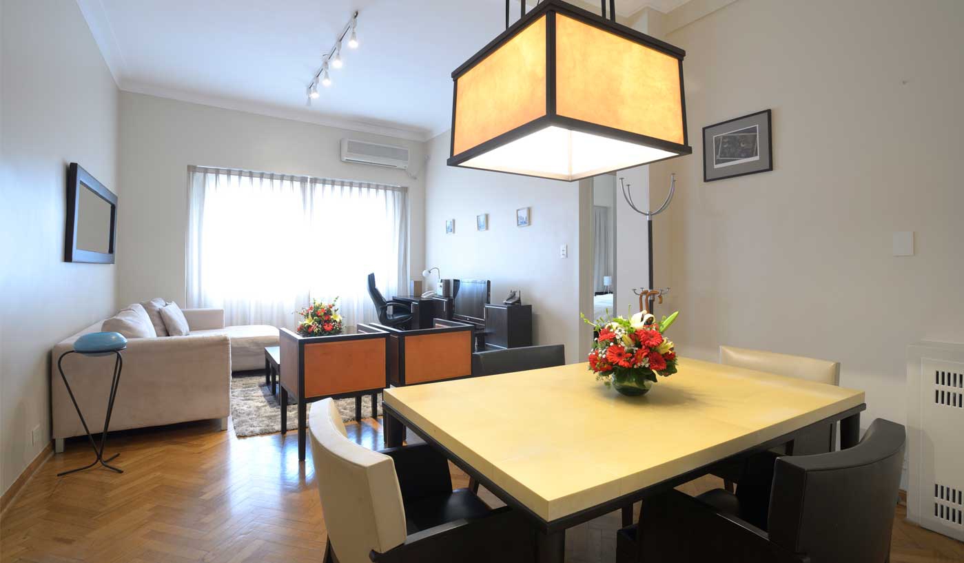 Spacious Two Bedroom Apartment in Central Recoleta