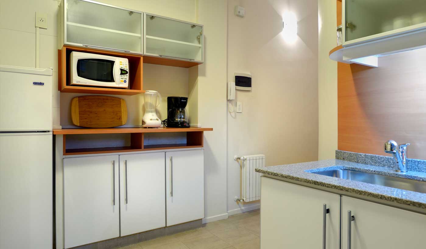 Spacious Two Bedroom Apartment in Central Recoleta