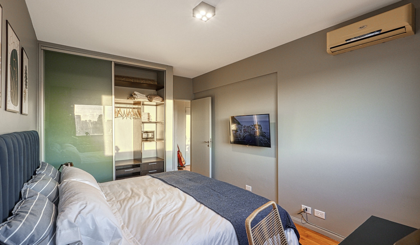 Amazing Views of Polo Fields from this High End One Bedroom Apartment
