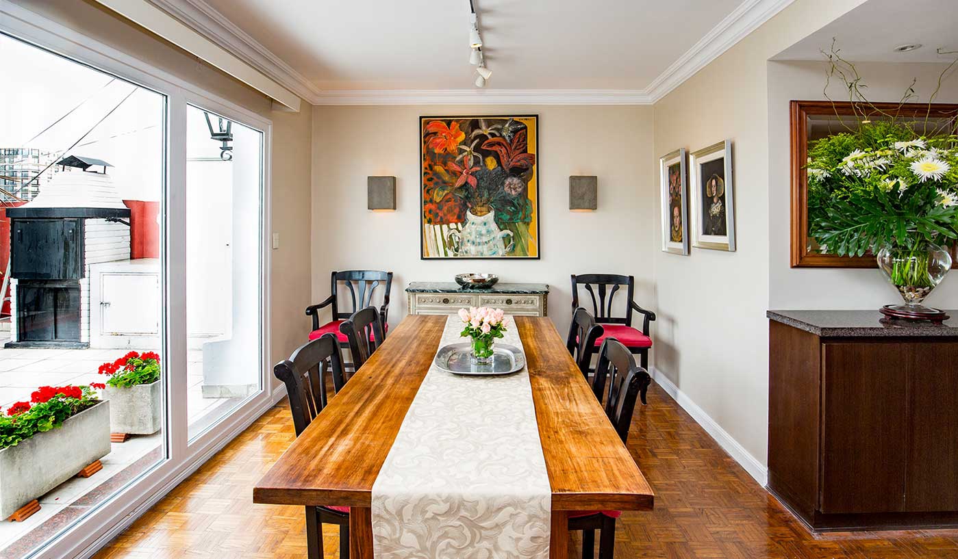 Impressive Three Bedroom Penthouse with BBQ in Prime Recoleta Location