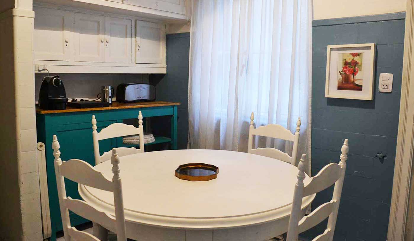 Grand Five Bedroom French Style Apartment in Central Recoleta