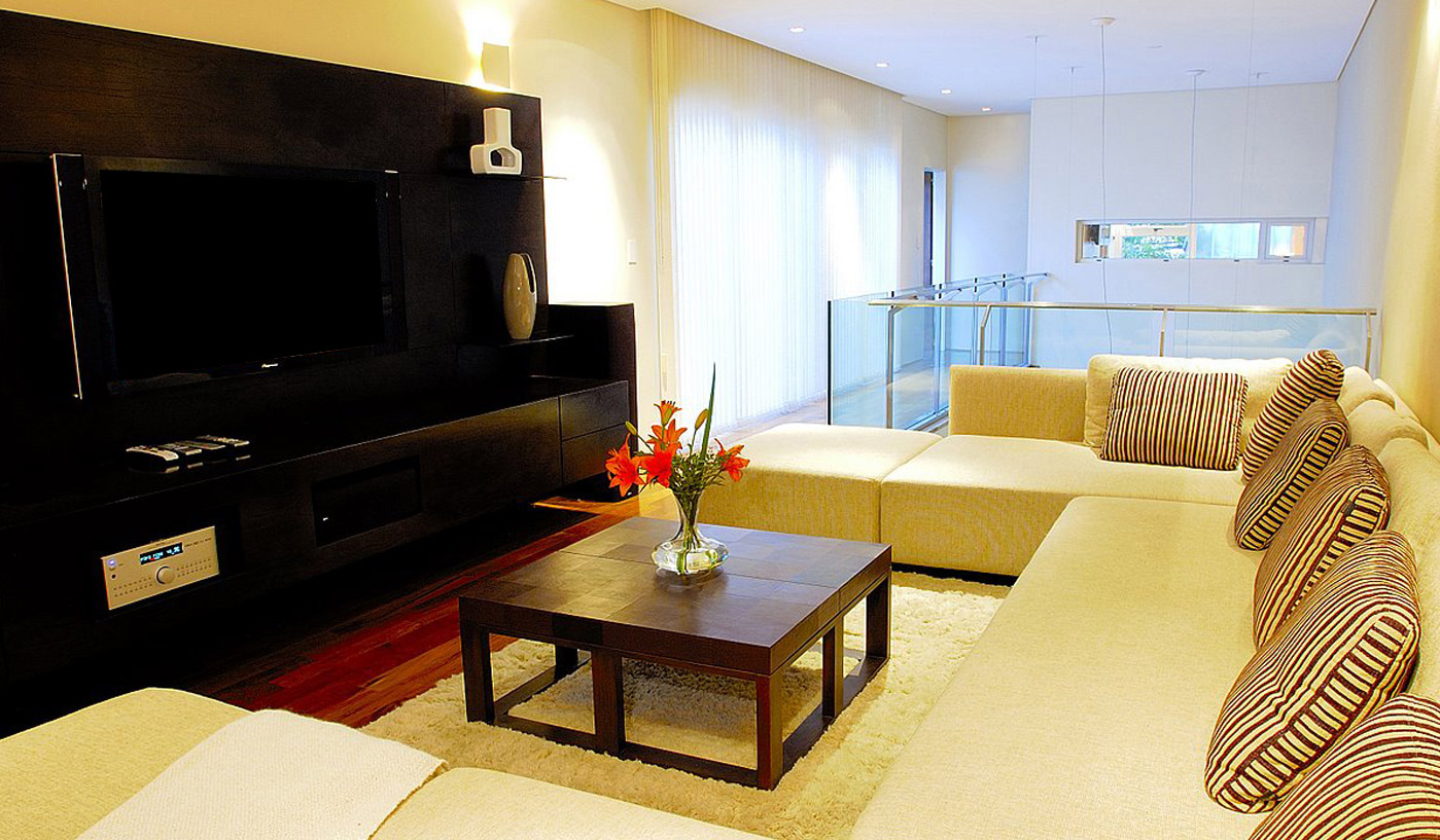 Three Bedroom Architectural Gem with Great Outdoor Spaces