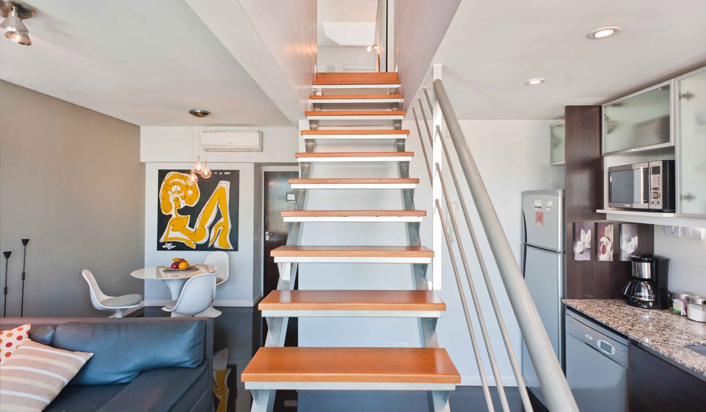 Spacious One Bedroom Penthouse Loft in Five Star Building