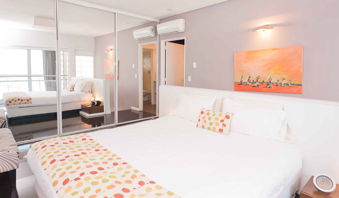 Spacious One Bedroom Penthouse Loft in Five Star Building