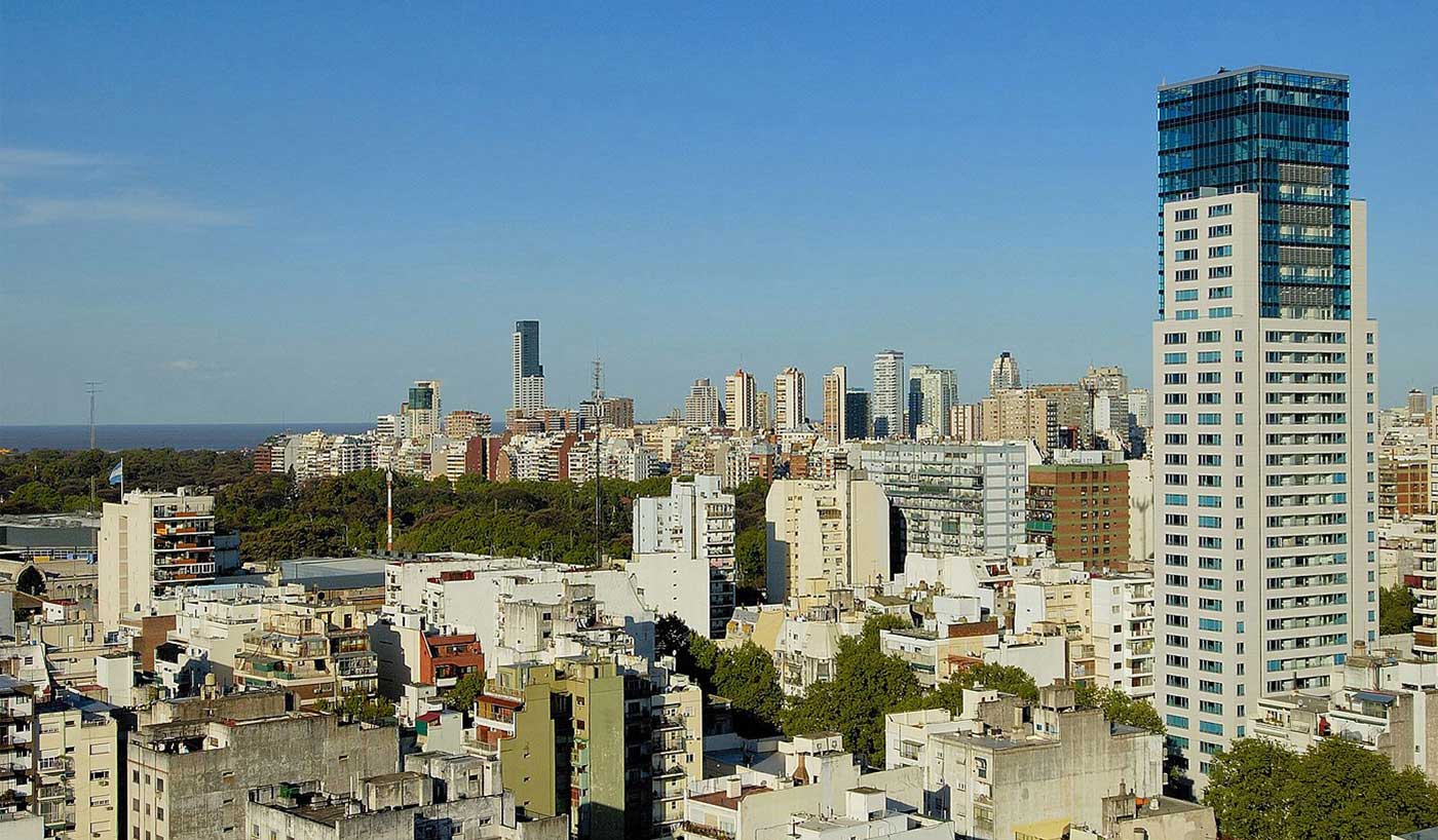 Spacious One Bedroom Penthouse Loft in Five Star Building