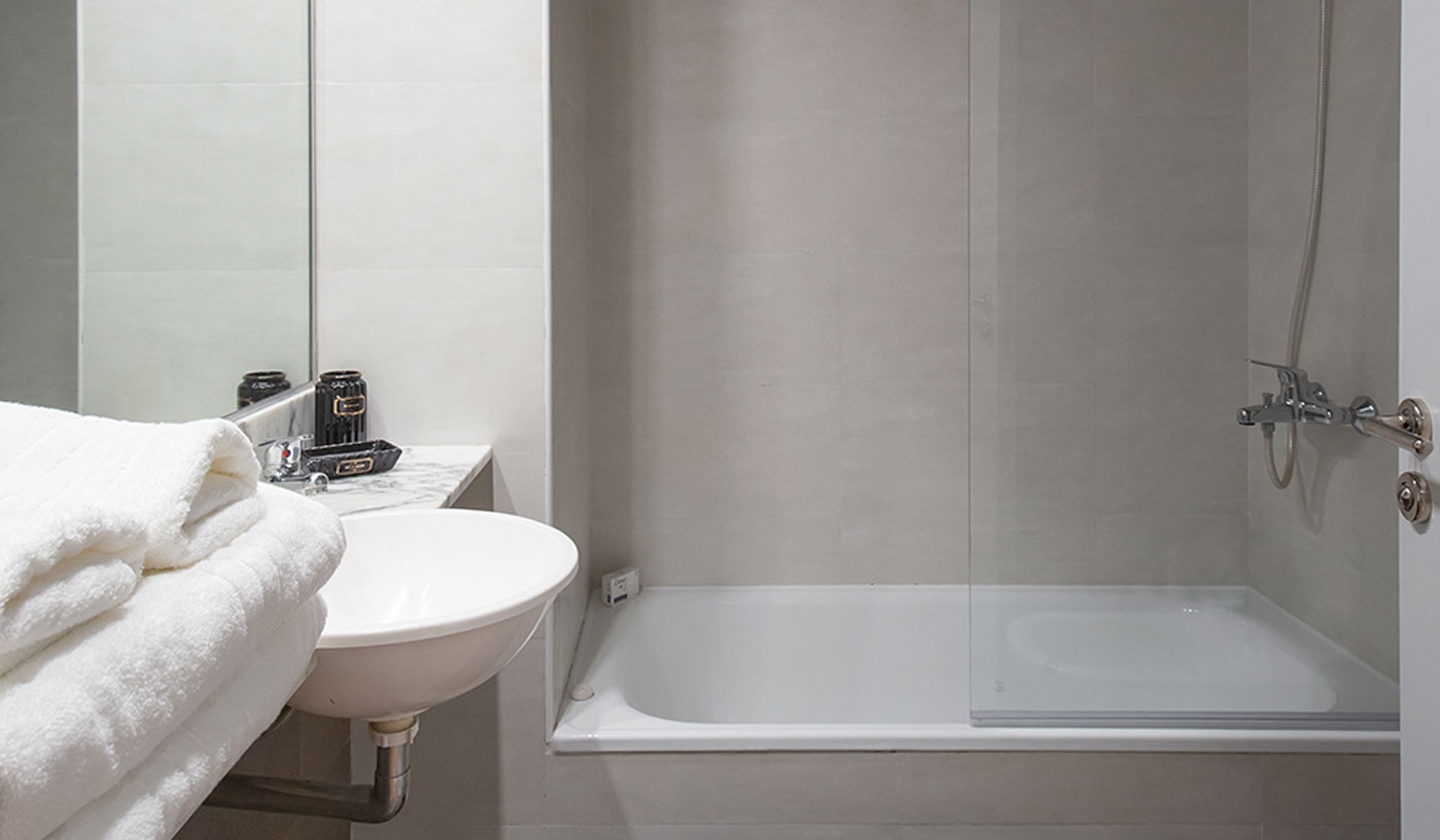 Exclusive Two Bedroom Apartment with Breathtaking Views