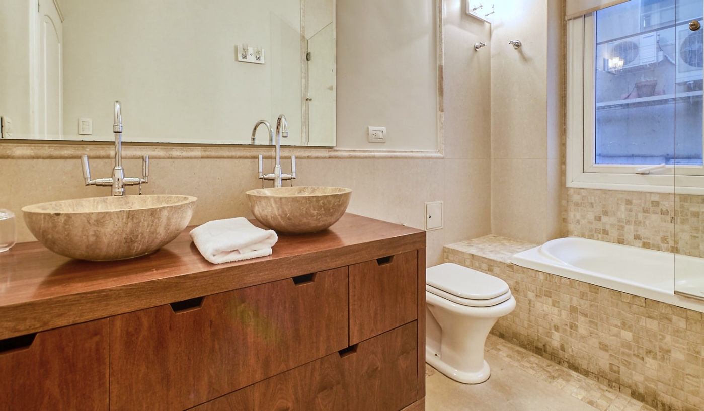 Impressive Five Bedroom Apartment in Chic Recoleta