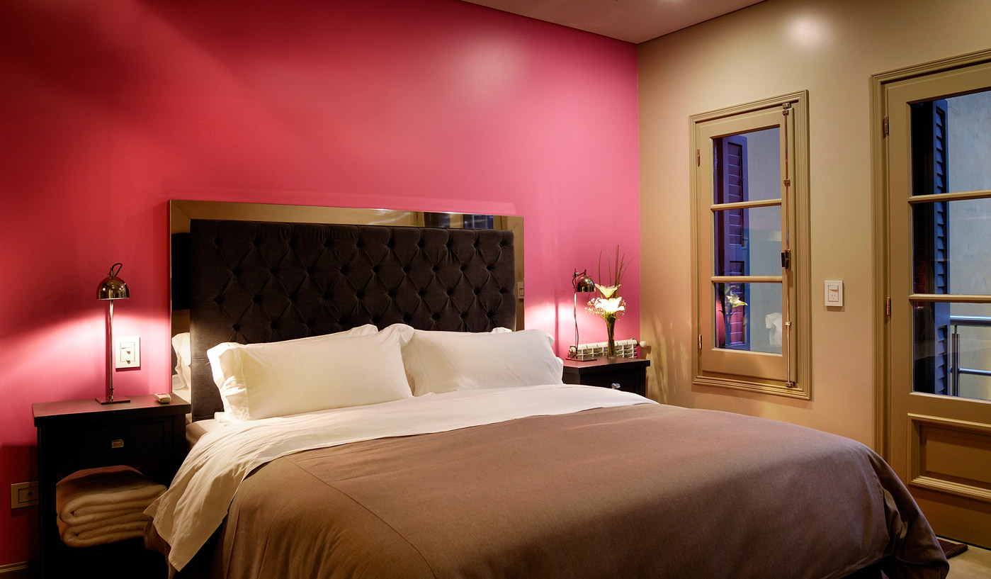 Majestic 3 Bedroom House with Private Courtyard and Pool