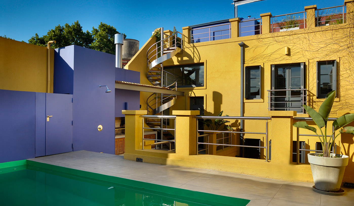 Majestic 3 Bedroom House with Private Courtyard and Pool