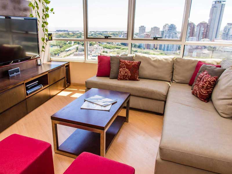 Superb 3 Bedroom Luxury Apartment with Impressive Views